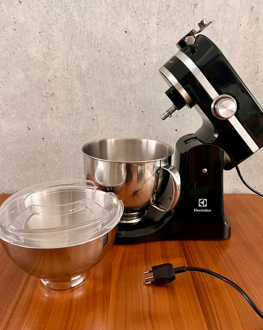 Electrolux Elettrodomestici da cucina: Electrolux Assistent Multi-Küchenmaschine, gut erhalten – Usato da Winterthur venduto da padoing16 4