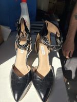Scarpe décolleté Guess nere con borchie come nuove