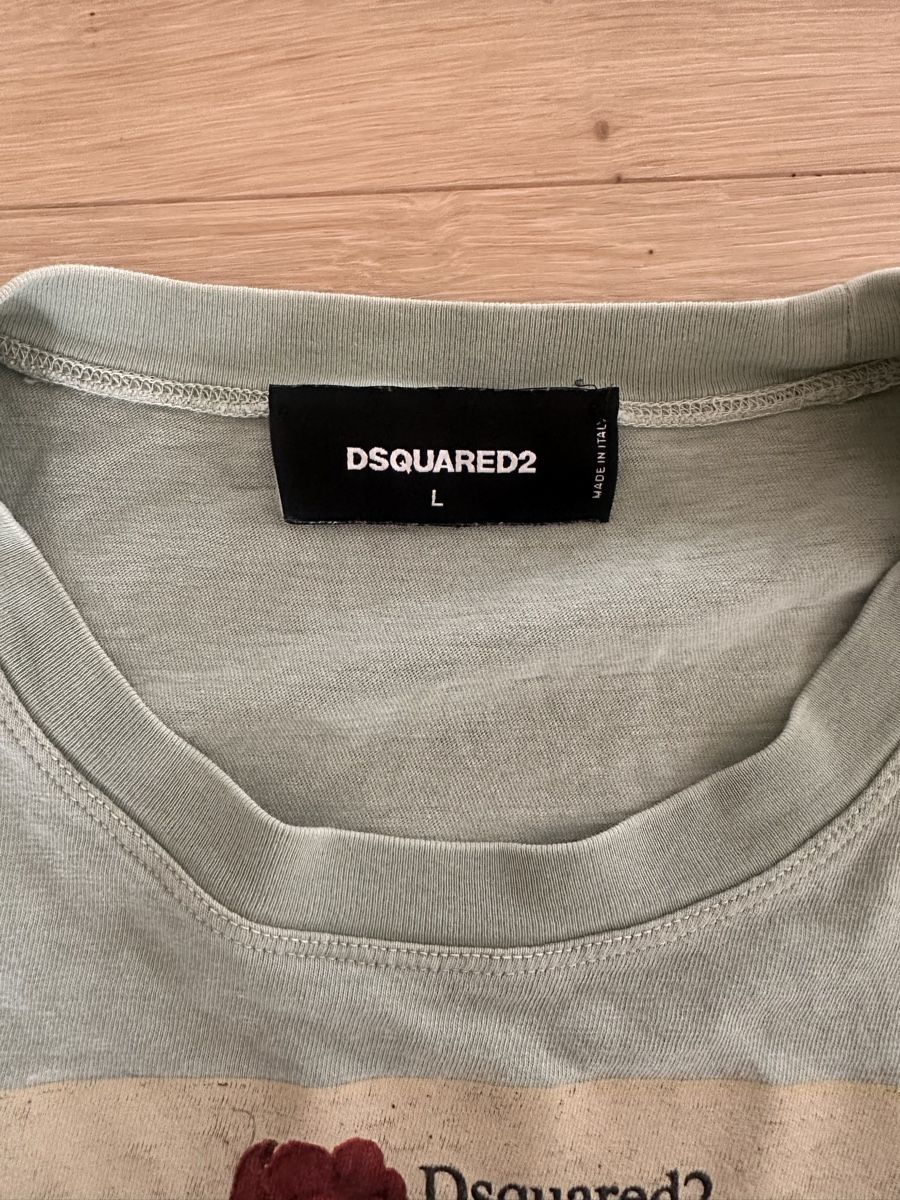 Dsquared2 T-shirt: DSQUARED2 T-Shirt – Usato da Geroldswil venduto da maj_8scq 1
