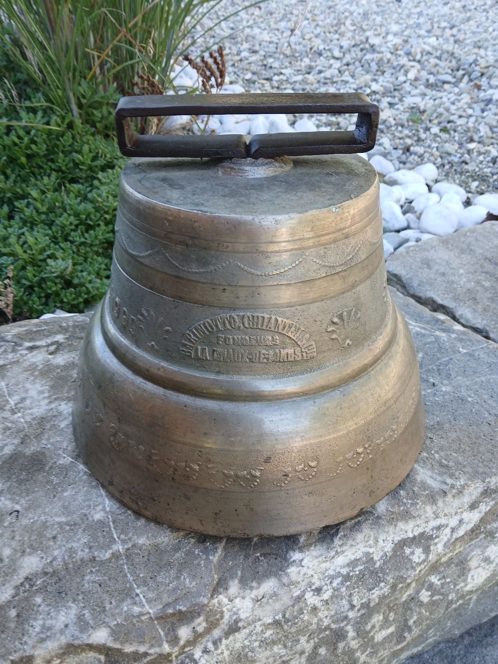 Campanacci mucche: Glocke ohne Riemen – Usato da Guggisberg venduto da dur-gug