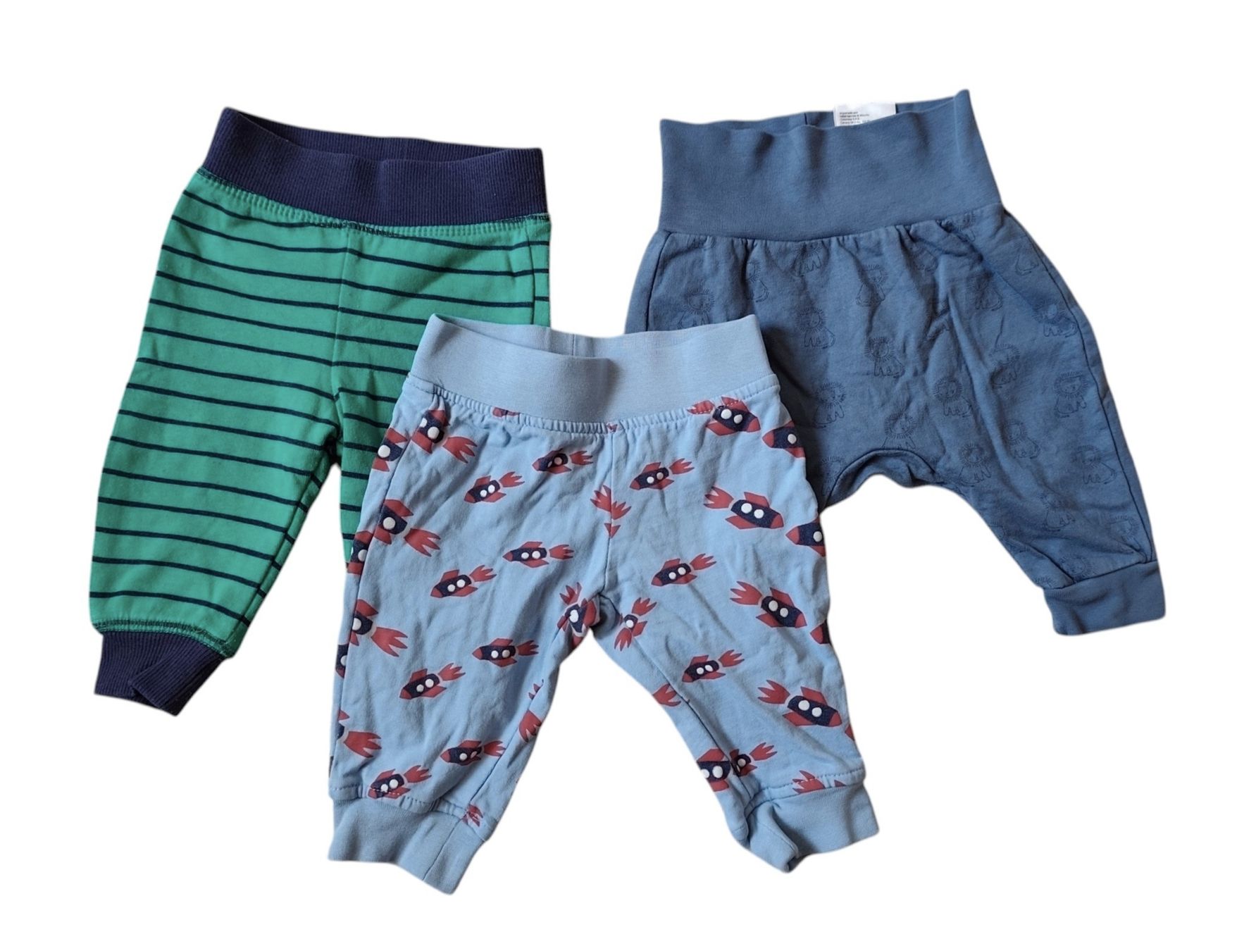 Lotti & Set di vestiti: Babykleiderpaket in Grösse 62 Junge – Usato da Rickenbach Sulz venduto da anb_b8bm 4