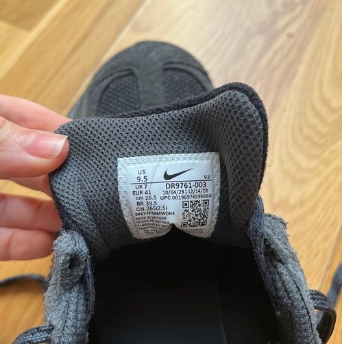 Nike Scarpe da uomo: Baskets Nike Tech Hera noires – COMME NEUVES – EU 41 – Usato da Genève venduto da shopjanru 4