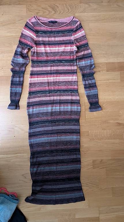 Vestiti: Strickkleid Gr M , French Collection  – Usato da Gwatt (Thun) venduto da Kata1978