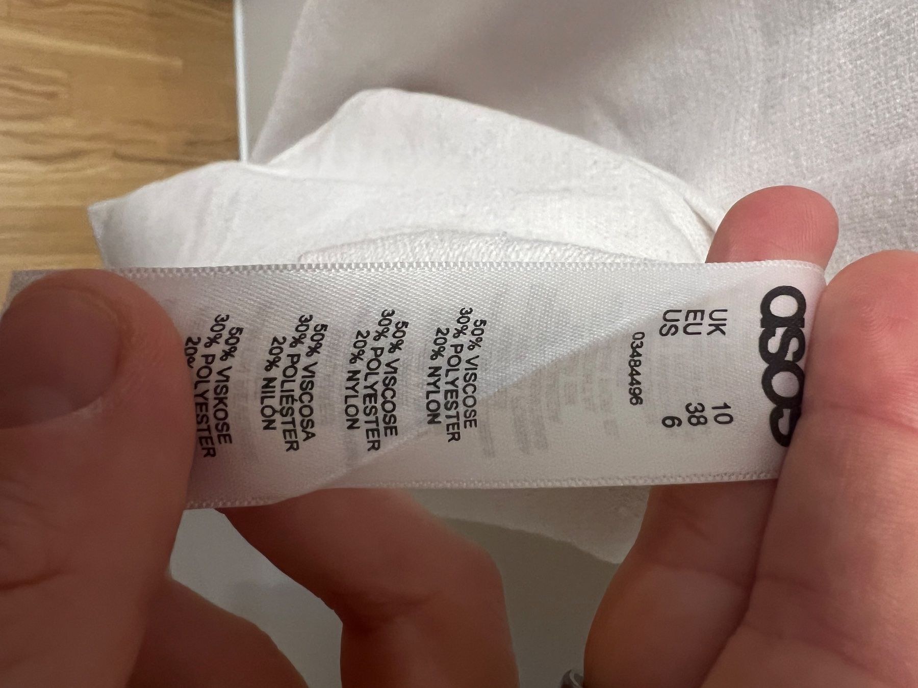Vestiti: Asos weisses Midi Kleid – Usato da Port venduto da lau_pdf5 4