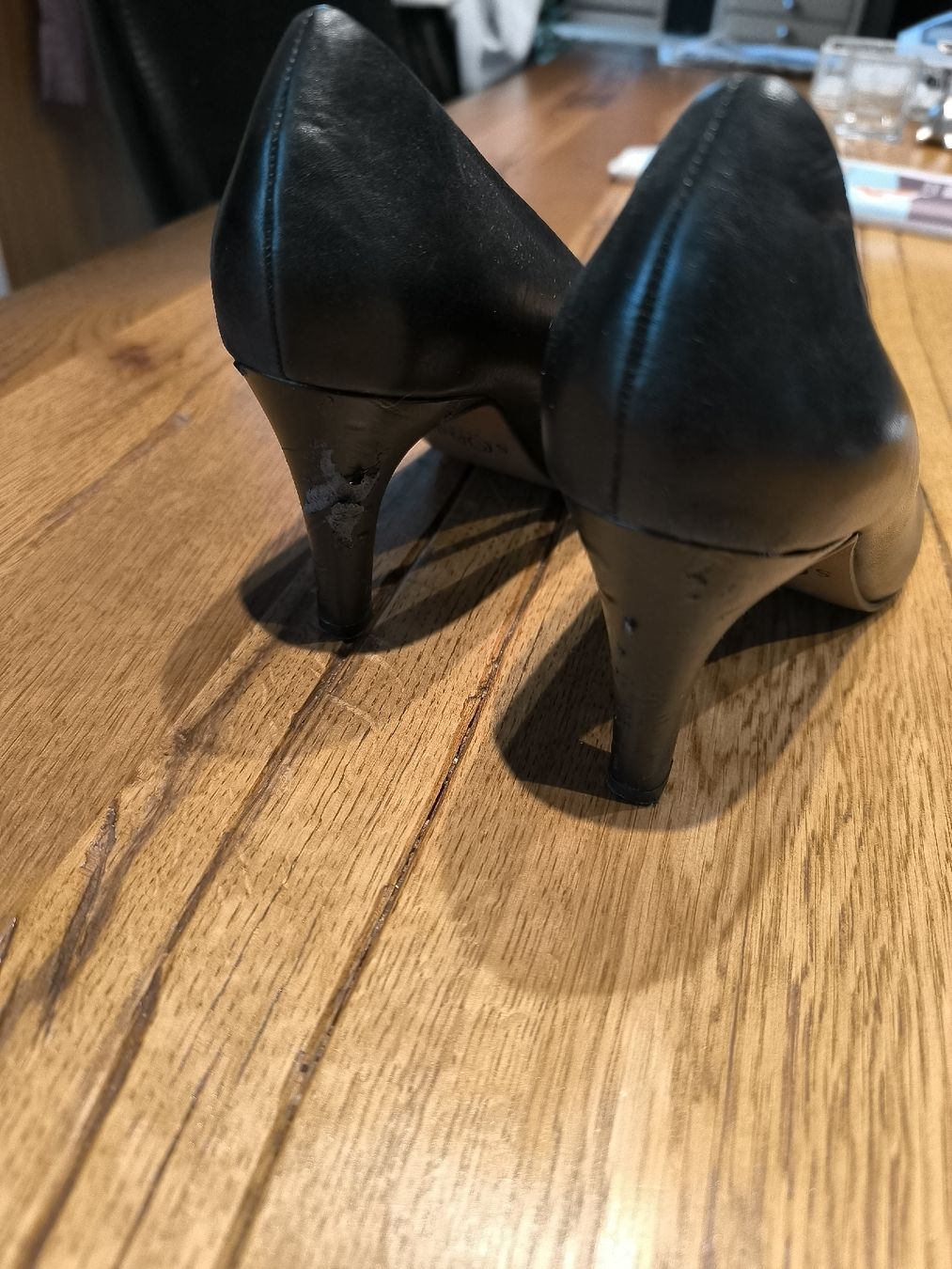 S.Oliver Scarpe da donna: Schwarze Leder Pumps Gr. 38/39 s.Oliver – Usato da Niederwil AG venduto da Nioc28 1