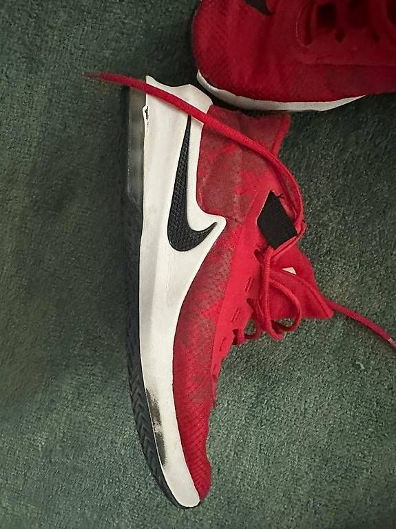 Scarpe da uomo: Nike Sportschuh – Usato da Thun venduto da Saxy 2