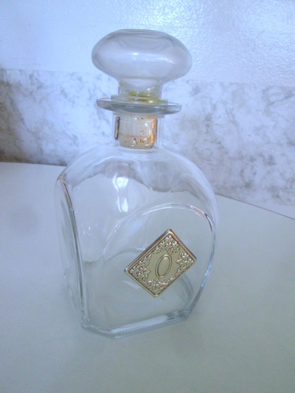 Altro in Stoviglie & Bicchieri: Flasche mit Silberverzierung – Usato da Sementina venduto da babucia