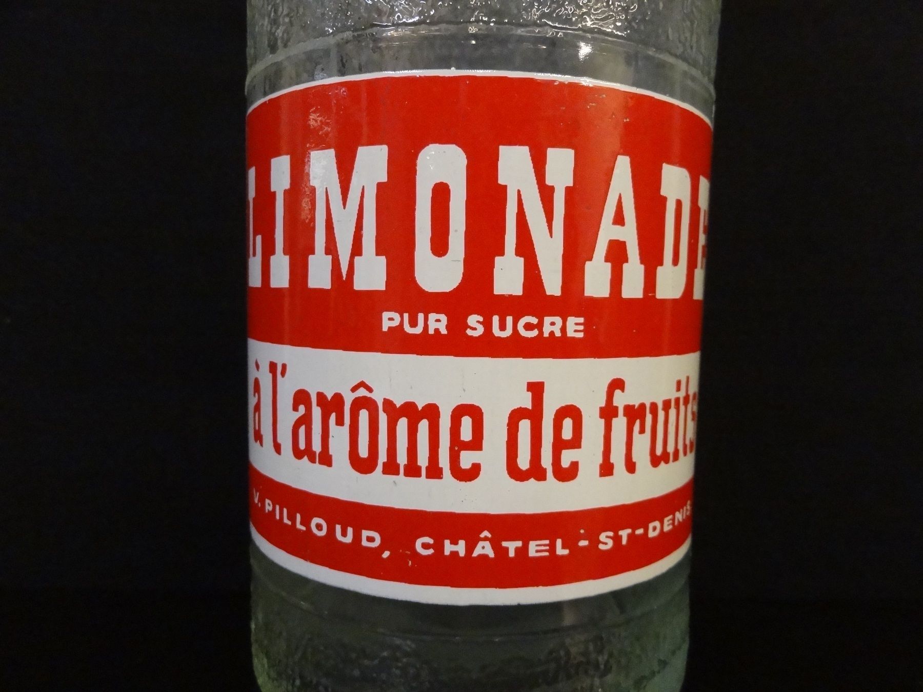 Gläser, Krüge & Flaschen: Flasche LIMONADE PUR SUCRE V. PILLOUD CHÂTEL-ST-DENIS 1953 – Gebraucht aus Kerzers von Flaschenposten 2