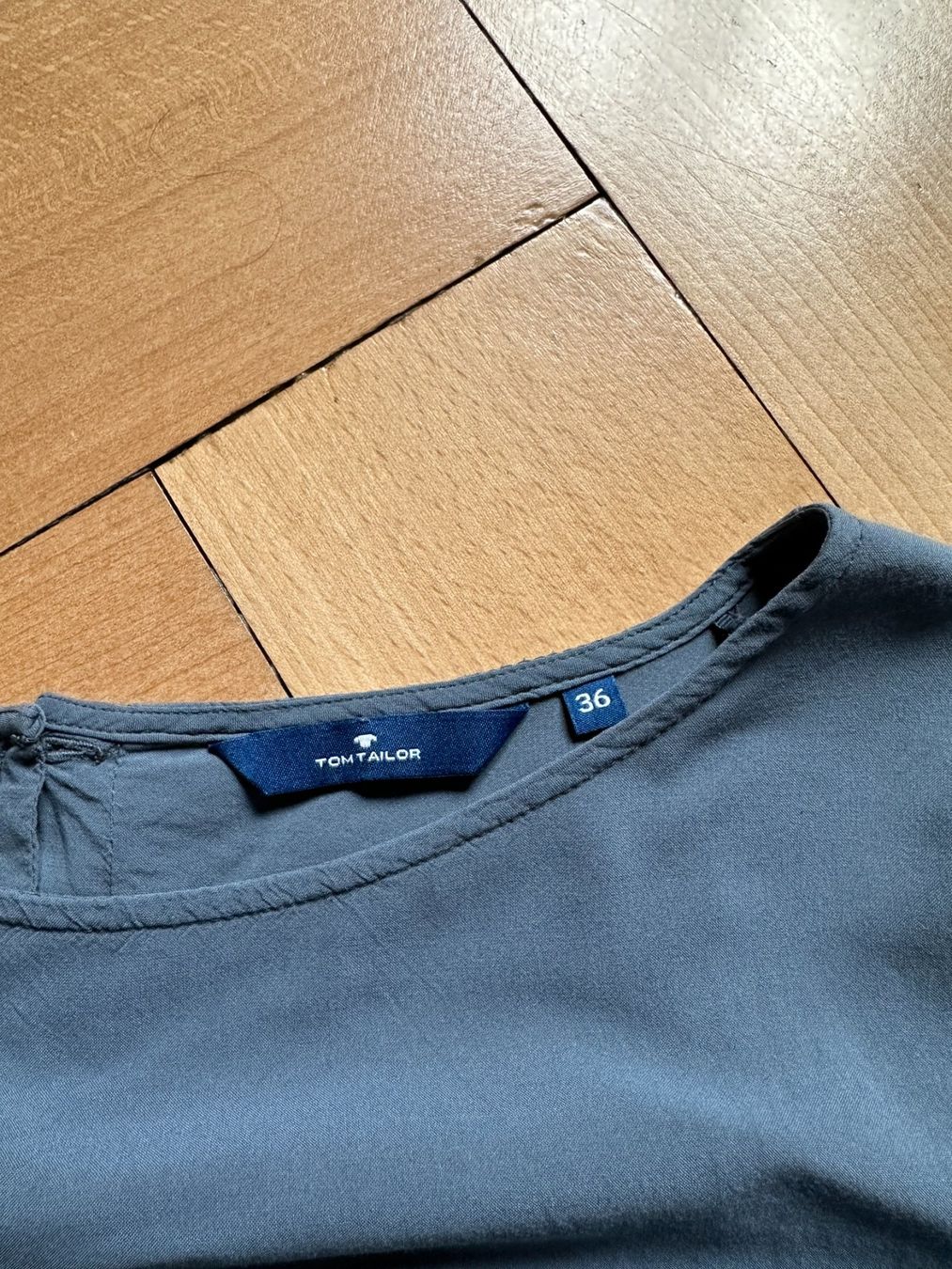 Tom Tailor Blusen: TOM TAILOR - Blusenoberteil graublau 36 – Gebraucht aus Zürich von Diazaio 2