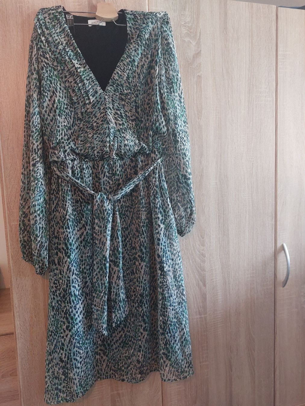 Gerry Weber Kleider: Kleid Gerry Weber gemustert langarm Grösse M – Gebraucht aus Fraubrunnen von magdalena27