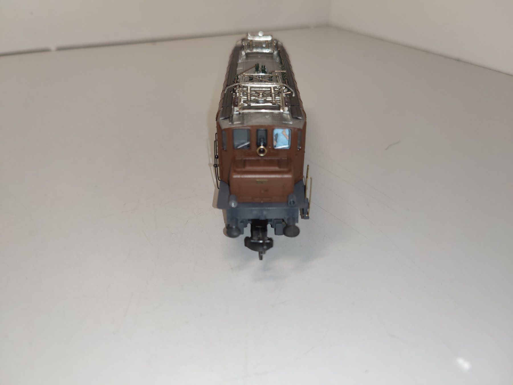 Fleischmann Modelleisenbahnen: Fleischmann 4345 SBB CFF FFS E-Lok Ae 3/6 DC Analog H0 OVP – Gebraucht aus Basel von mhmarken 3