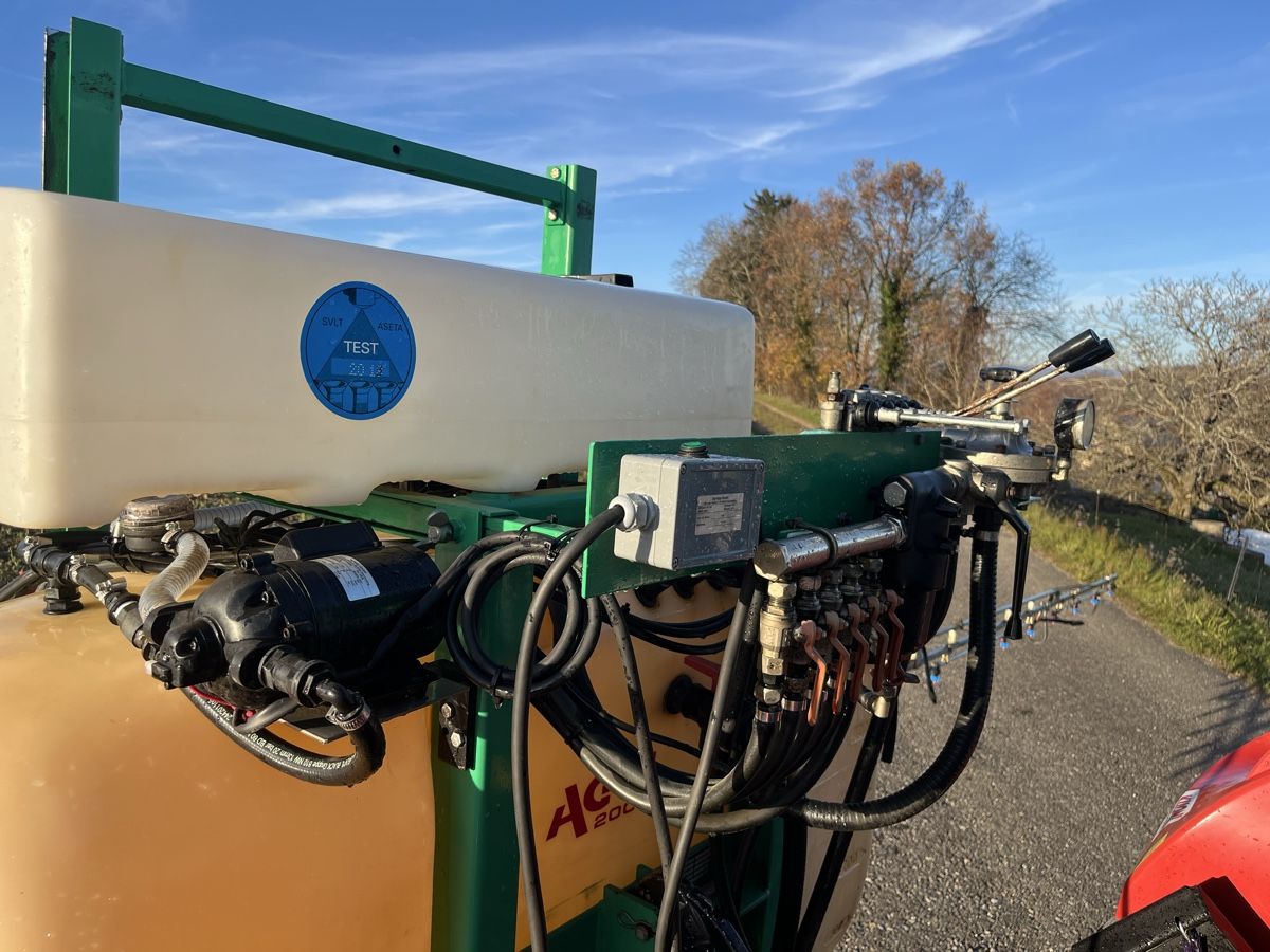 Tutte le macchine: Feldspritze Fischer Agri 2000 – Usato da Zuzgen venduto da Mrpropper417 3