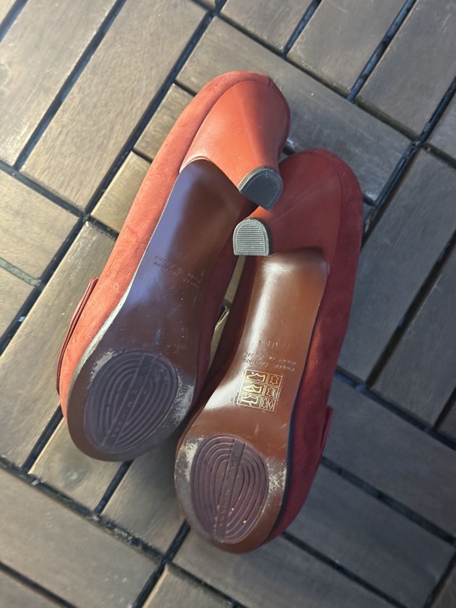 Chie Mihara Scarpe da donna: Chie Mihara red suede heels size 36 NP 250 FR! – Usato da Zürich venduto da Allwelcome 3