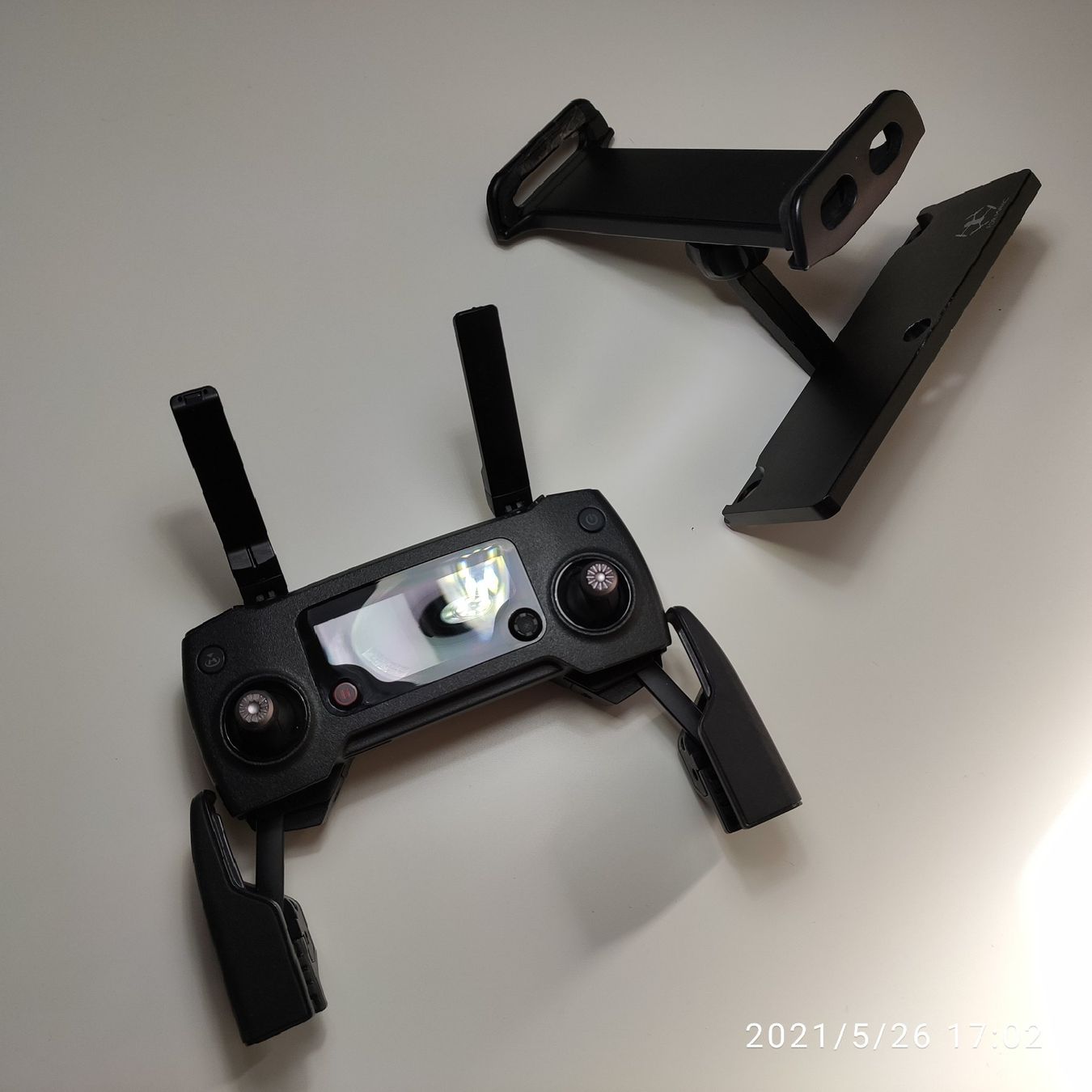 DJI Modellismo RC: DJI MAVIC 1 PRO/PLATINUM Controller (wie NEU/Original!) – Usato da Zürich venduto da Biedermann23 1