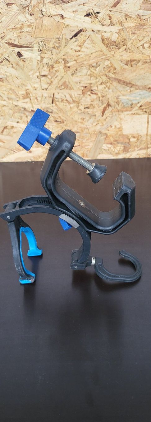 Accessori: Angelrutenhalter – Usato da Hallwil venduto da Dracco 2