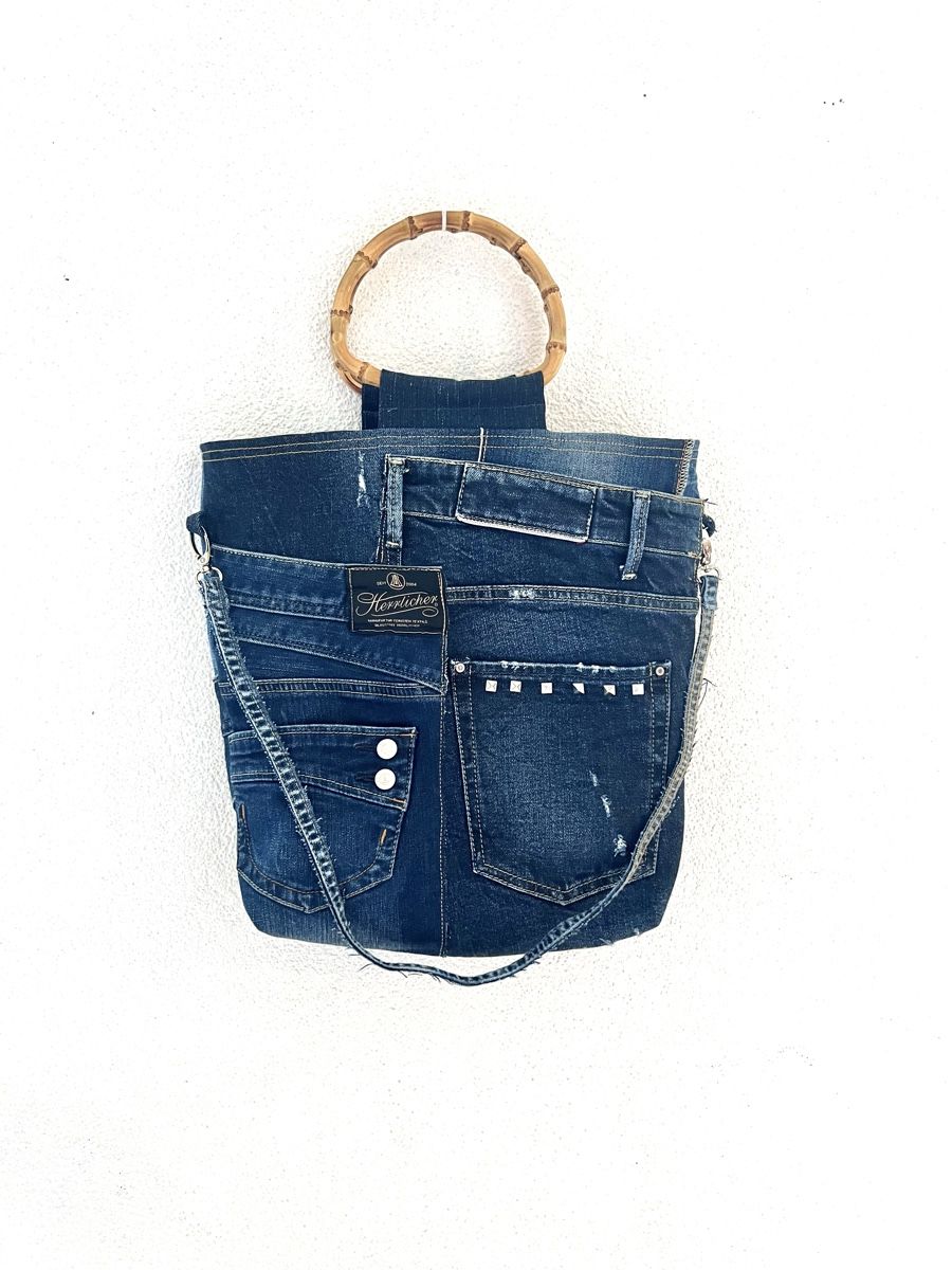 Borse da donna: Jeanstasche upcycling handmade – Usato da Winterthur venduto da Ilonka1 1