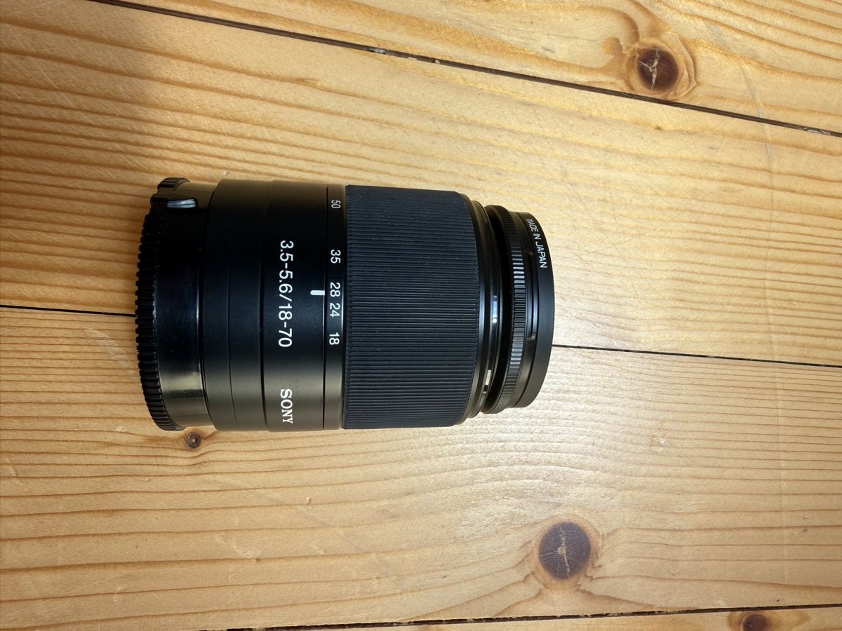 Sony Obiettivi: SONY DT 3.5-5.6/18-70 Objektiv – Usato da Rüderswil venduto da bergerl