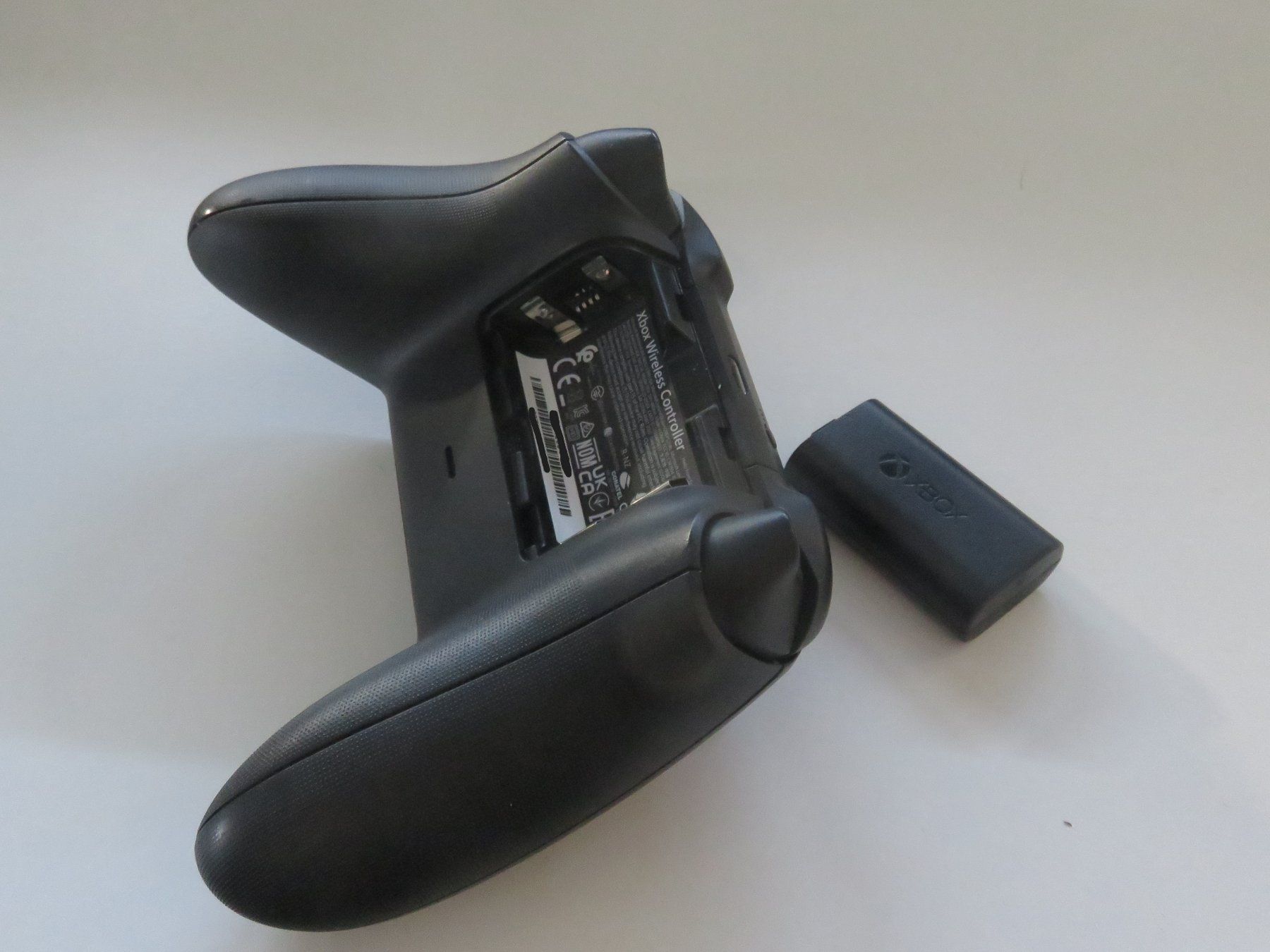Microsoft Controller: XBox Controller + XBox Akku & SteelSeries Nimbus Controller – Usato da Arlesheim venduto da 5victoria5 1