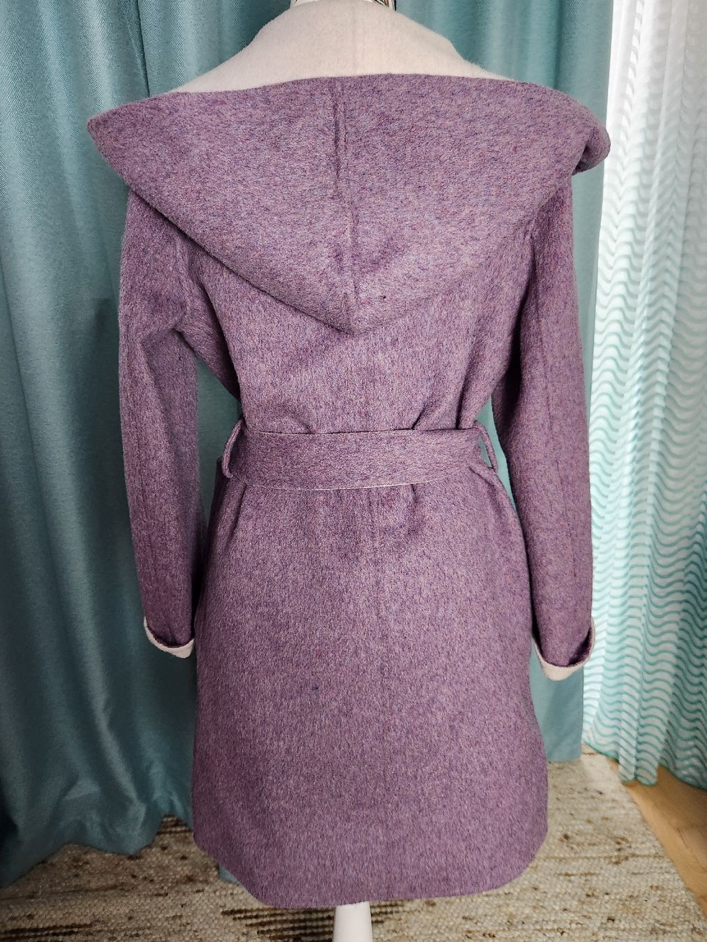 Cappotti: Winter mantel mit Gürtel - wolle 100%, Gr.M – Nuovo e nell'imballaggio originale da Fällanden venduto da ekaterinatheissl 2