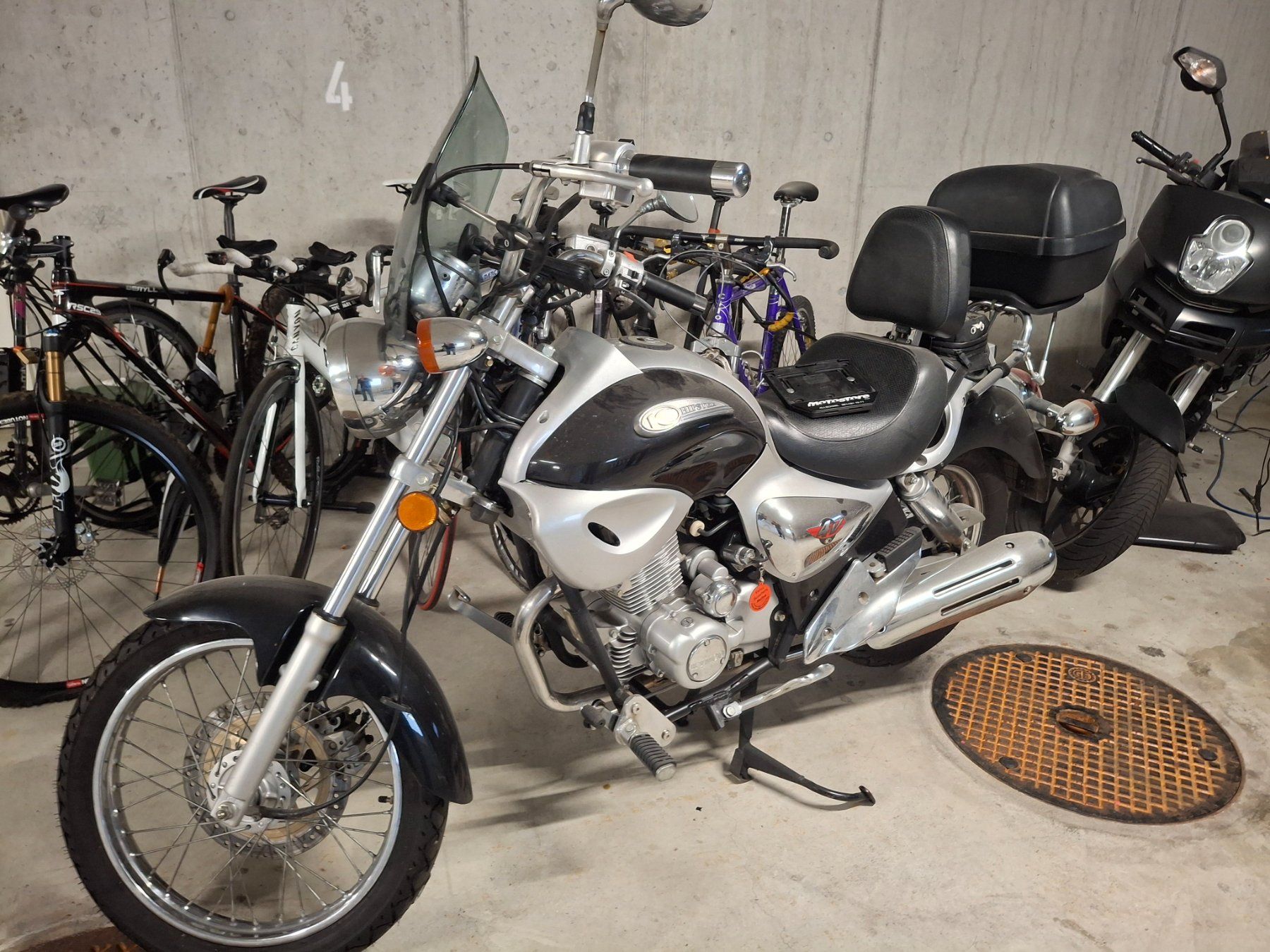 Kymco Chopper: KYMCO HIPSTER 125 CHOPPPER A1 – Usato da Reinach BL venduto da sebas2010 1