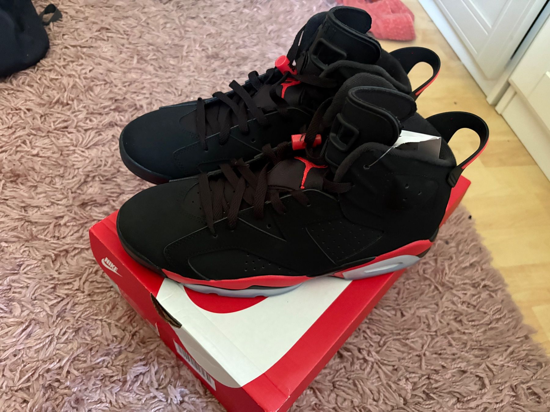 Jordan Herrenschuhe: Jordan 6 Retro 45 – Neu (gemäss Beschreibung) aus Bülach von silk1881 3