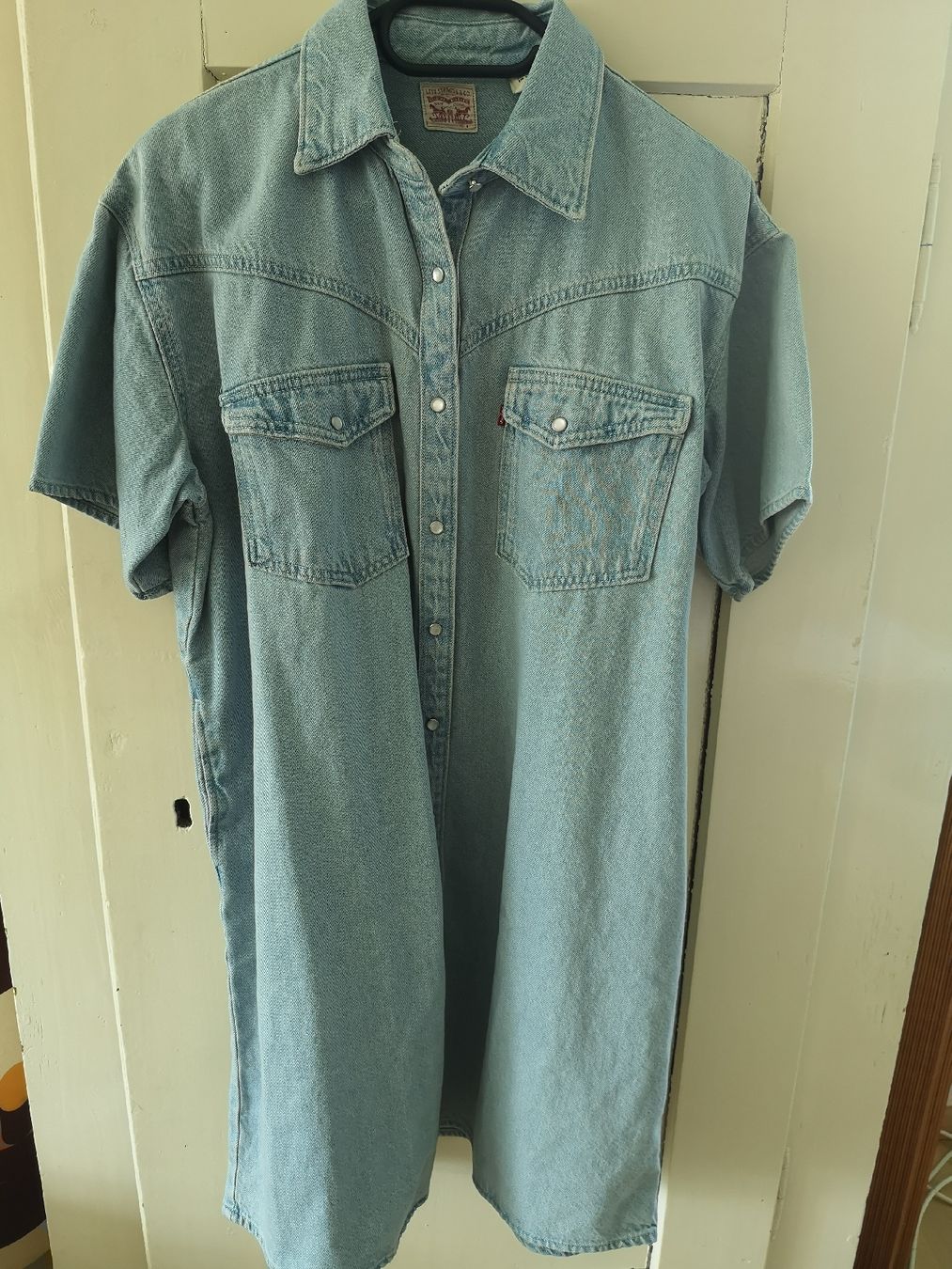 Levi's Vestiti: Neu Levi's Jeans Kleid – Nuovo e nell'imballaggio originale da Liebefeld venduto da Faber05