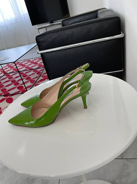 Prada Scarpe da donna: Prada schue – Usato da Basel venduto da DobrilaP 1