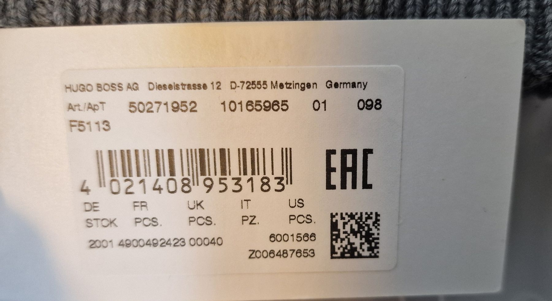 Hugo Boss Hüte, Mützen & Caps: Neue Hugo Boss Mütze mit echtem Fell – Neu und originalverpackt aus Langnau am Albis von may182 2
