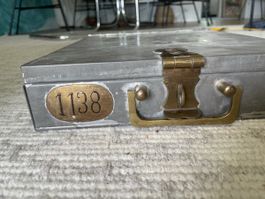 Antikes Bankschliessfach (vintage) aus Metal, abschliessbar