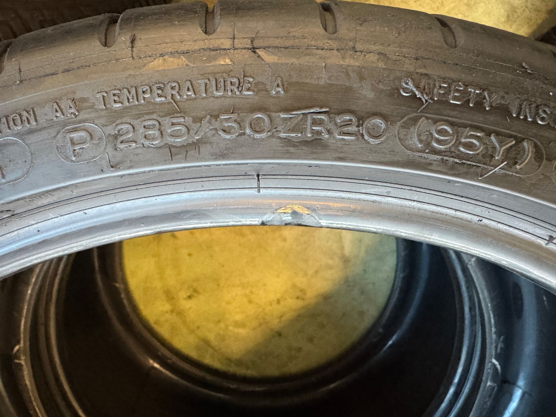 Pneumatici & Ruote complete: 285/30R20 – Usato da Widen venduto da Dinero02 3