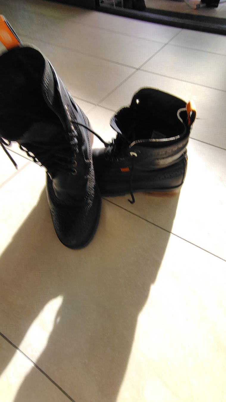 Scarpe da uomo: stivaletti Superdry – Usato da Minusio venduto da sheiker 4
