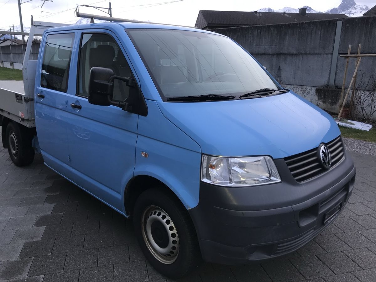 VW Veicoli commerciali: VW T5 Pritschenwagen – Usato da Uetendorf venduto da Stevefrutiger