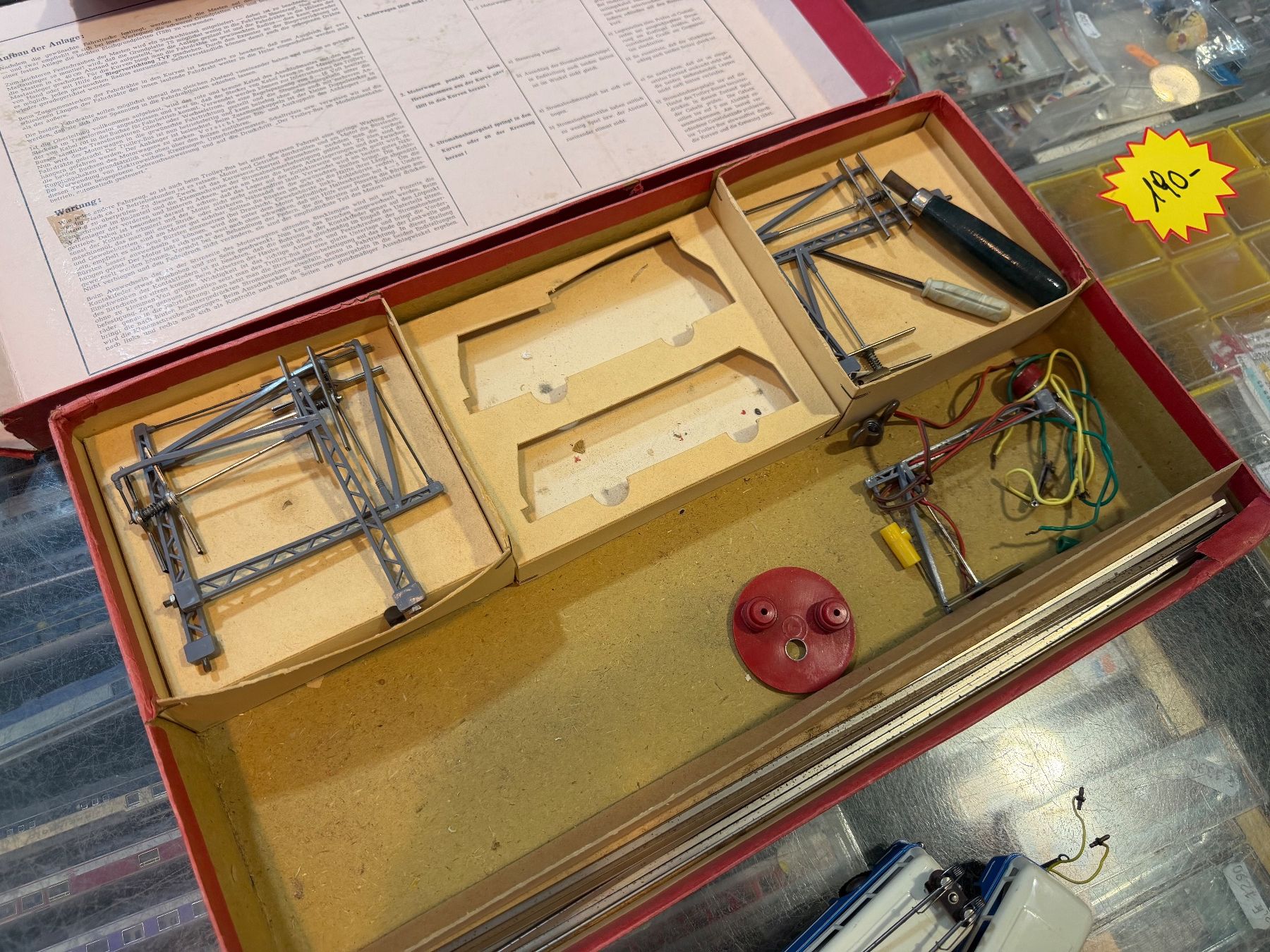 Eheim Modellini di ferrovie: Eheim H0 DC Vintage Trolley Bus 103 – Usato da Chiasso venduto da Carrara-Modellismo 8