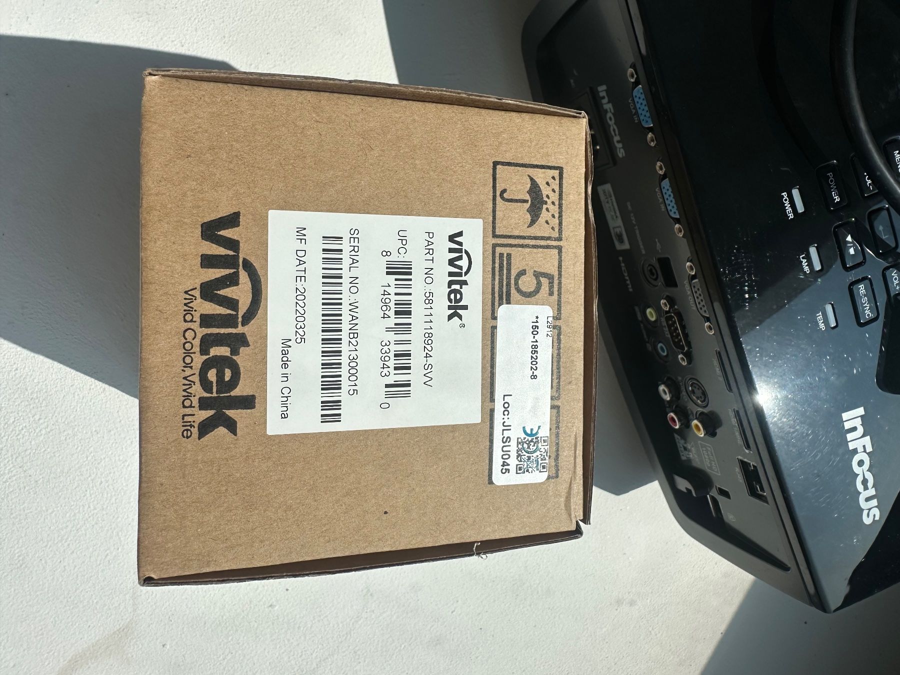 Infocus Proiettori: InFocus 3138HDa Beamer Full HD 1080p mit neuer Ersatzlampe – Usato da Rebstein venduto da maha1972 3