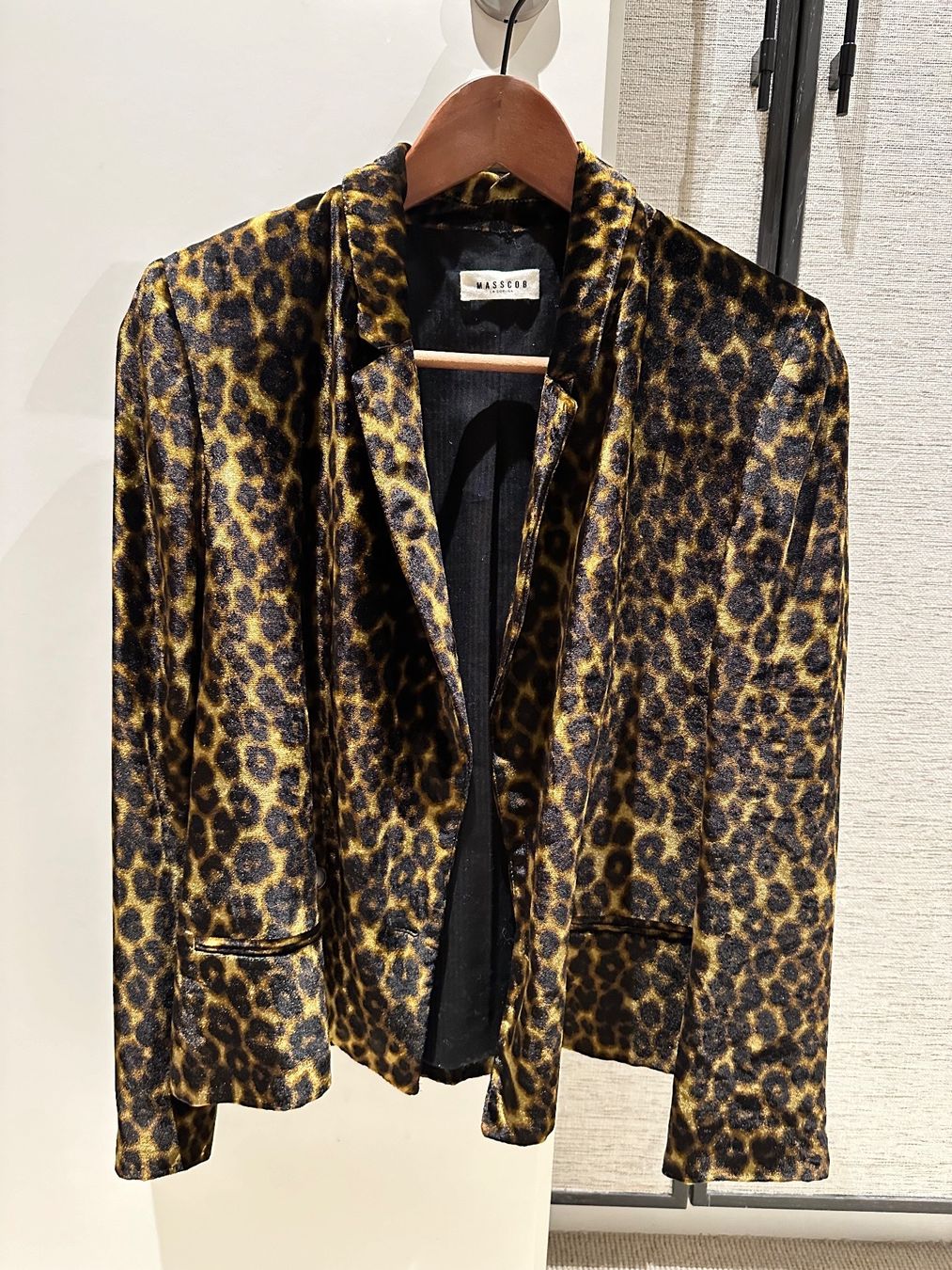 Jacken: Blazer leopard velvet Masscob - taille xs – Gebraucht aus Genève von bisounours23