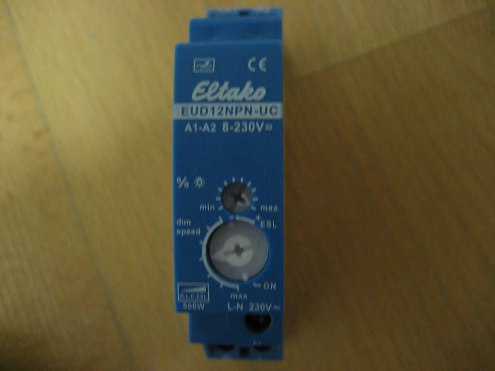 Eltako Interruttori: Licht Ferndimmer – Nuovo (secondo la descrizione) da Hinwil venduto da Sinclar1 1