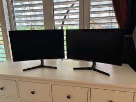 Full HD Double screen in very good condition 