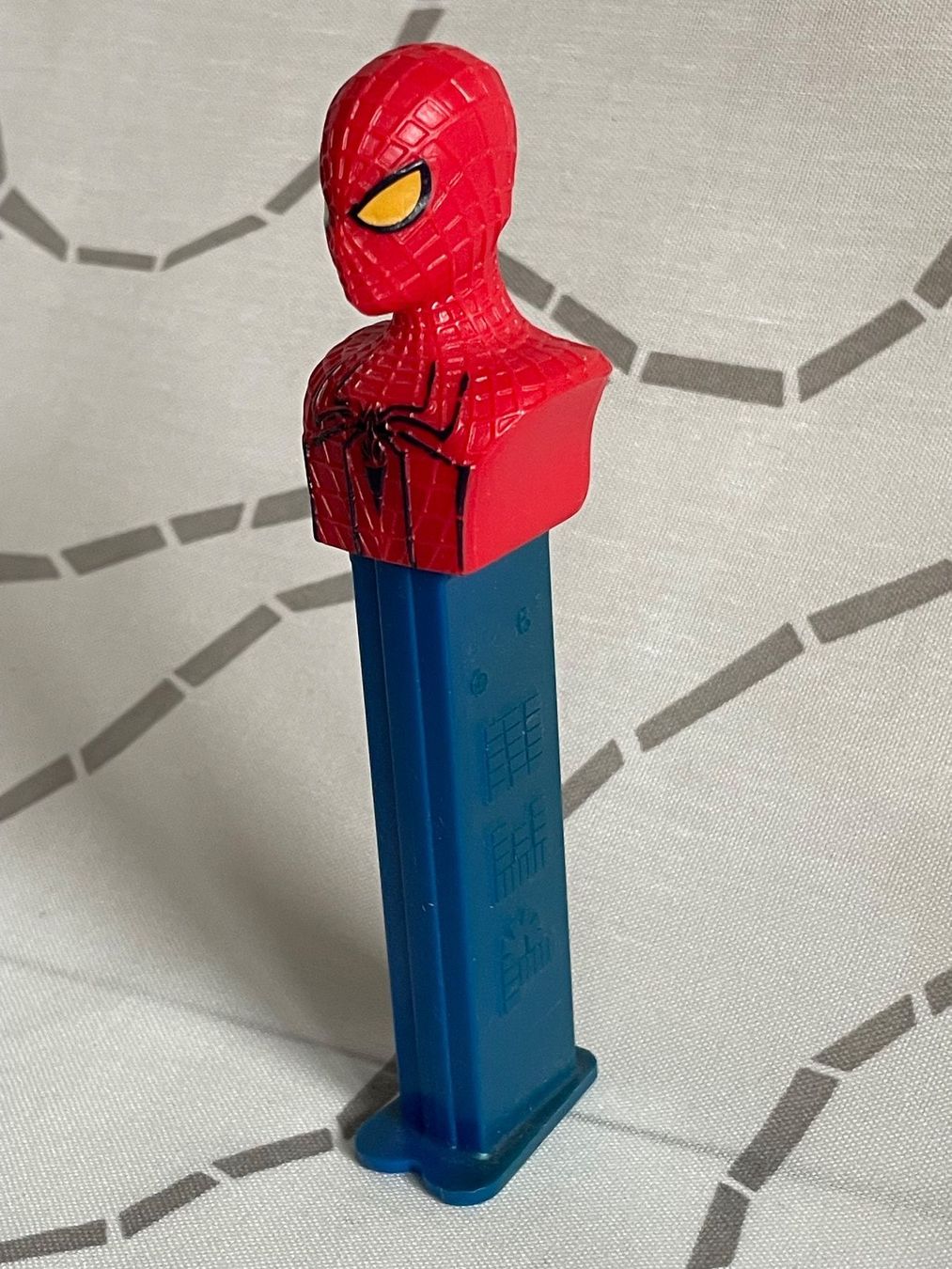 Pez Statuette: PEZ Spyderman – Usato da Rafz venduto da stg101