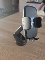 Handyhalterung schwarz mit Saugnapf gebraucht