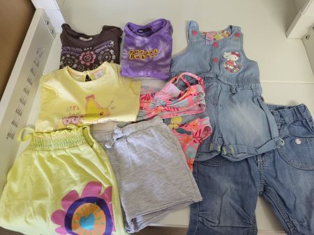 Kleiderpaket Gr.74 für Sommer