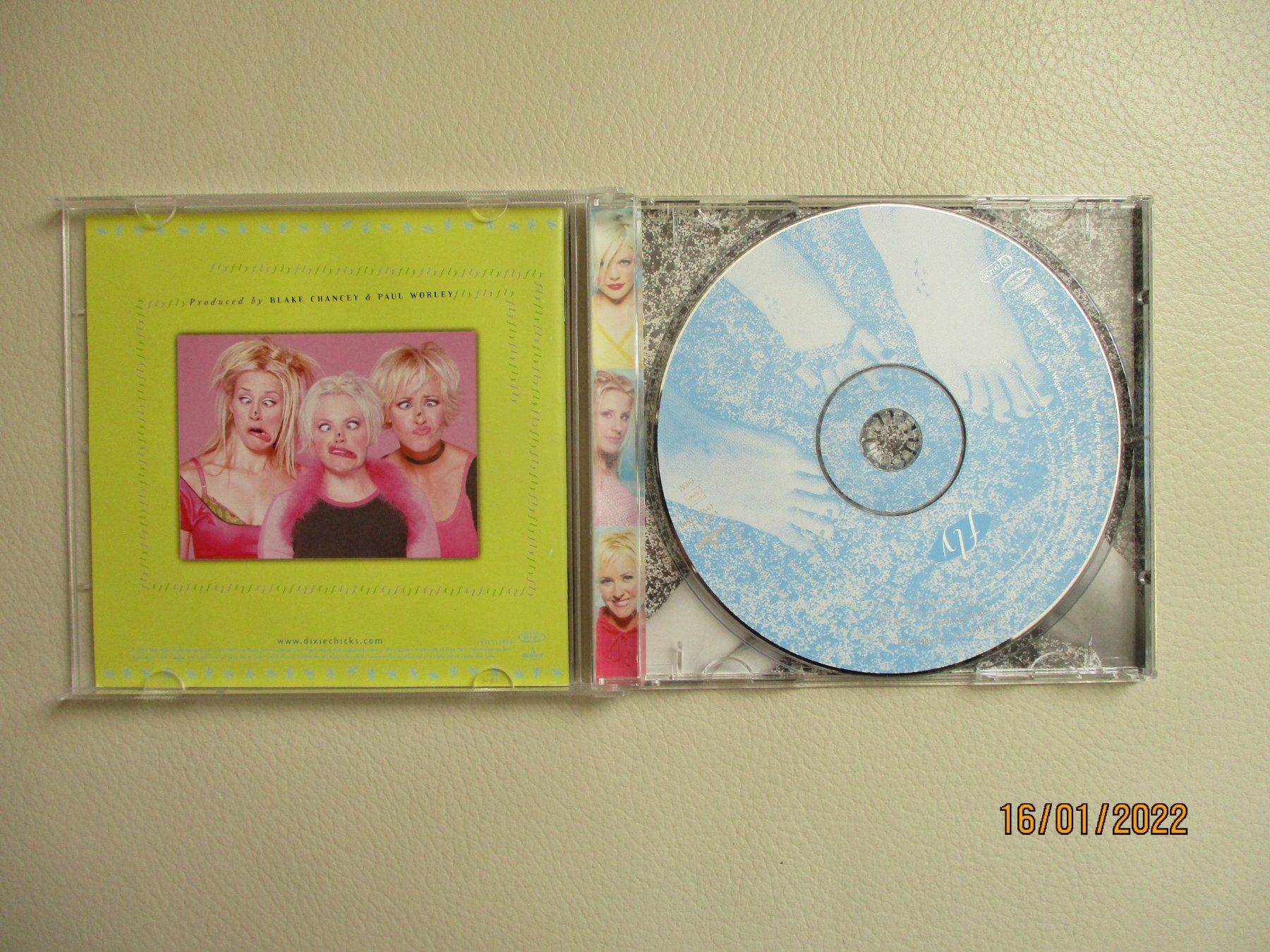 CD: The Chicks (Dixie Chicks) -  Fly – Usato da Liestal venduto da Disc-Point 1