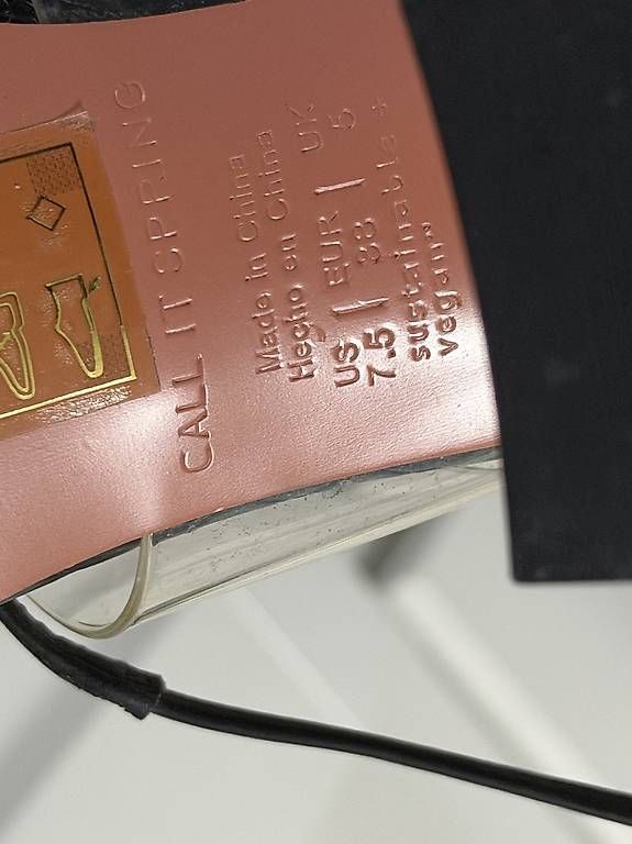 Chaussures femmes: Schwarze Sandaletten – D'occasion à Hölstein par Pivu 3