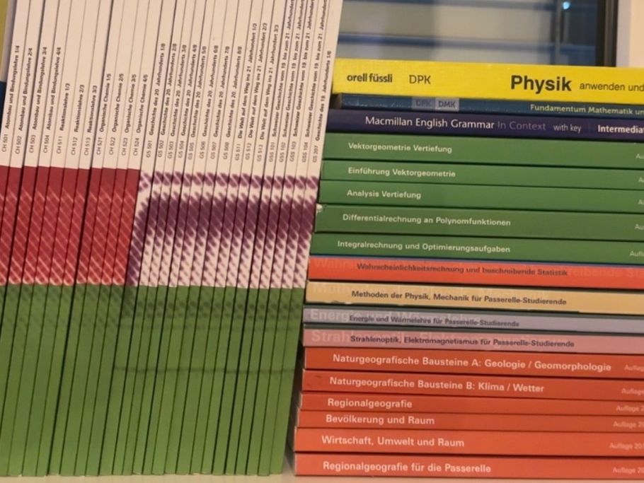 Bücher: Passerelle Bücher – Gebraucht aus Basel von LaGa_42 3