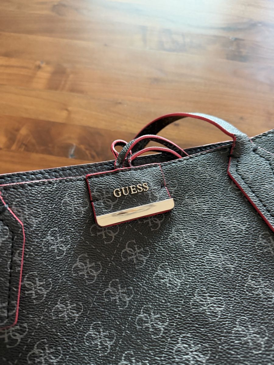 Guess Borse da donna: Guess Handtasche Wendetasche Grau/Schwarz – Usato da Pratteln venduto da sponiin 3