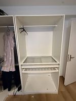 Kleiderschrank