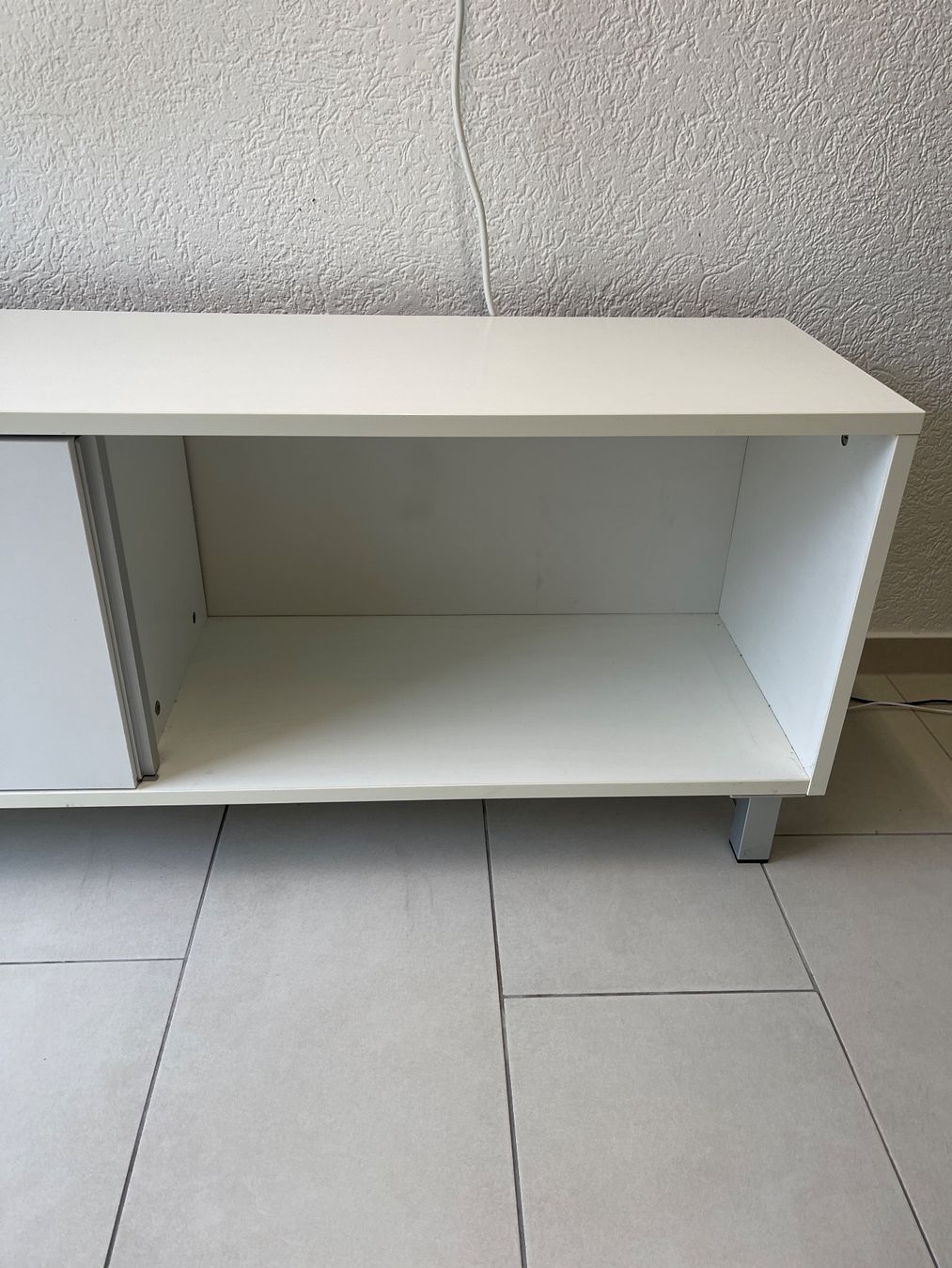 Mobili TV: Sideboard mit Schiebetür – Usato da Nussbaumen AG venduto da Ti_Di 2