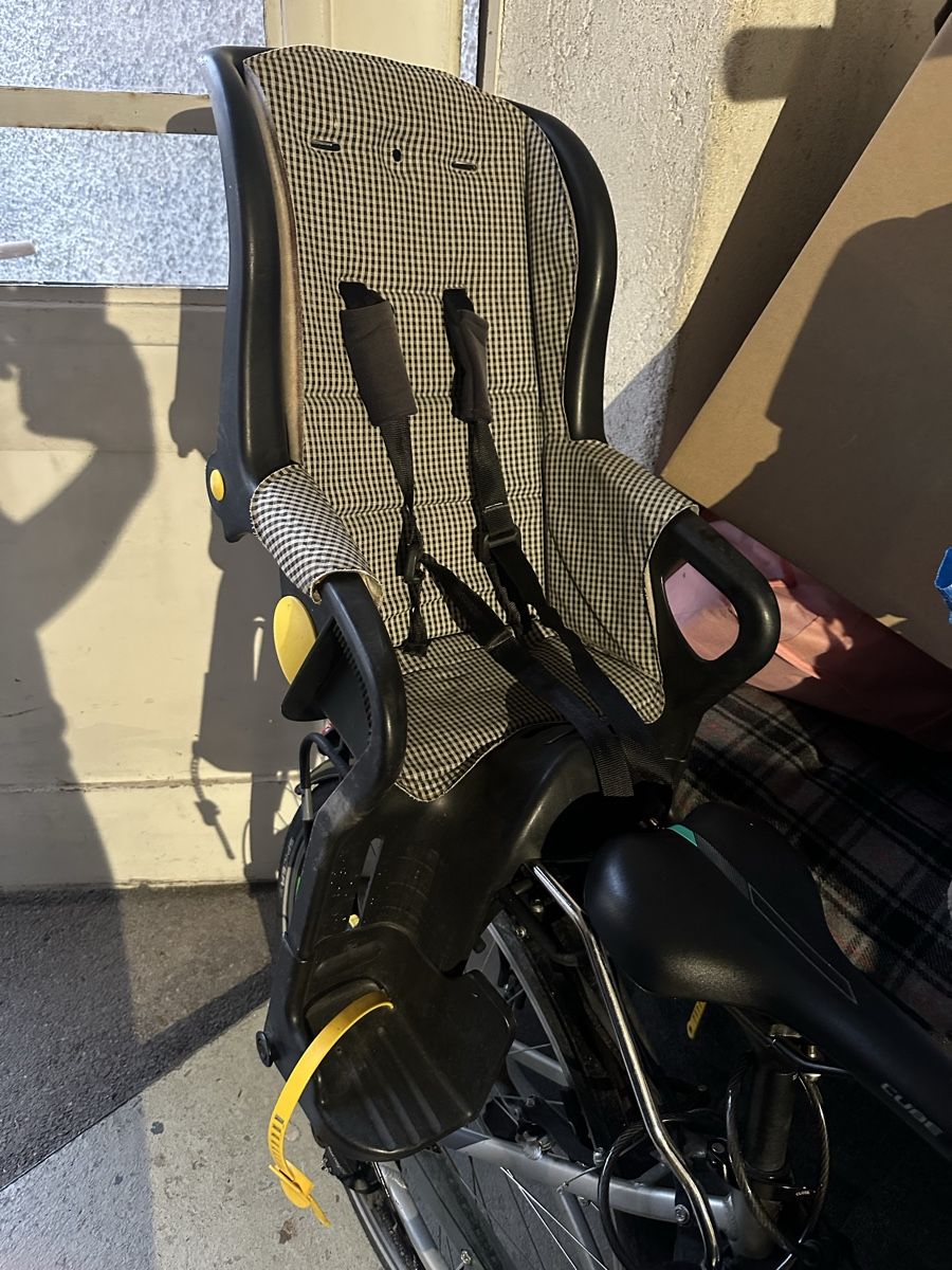 Pezzi di ricambio: Velo Kindersitz Römer Jockey – Usato da Thayngen venduto da Slashit