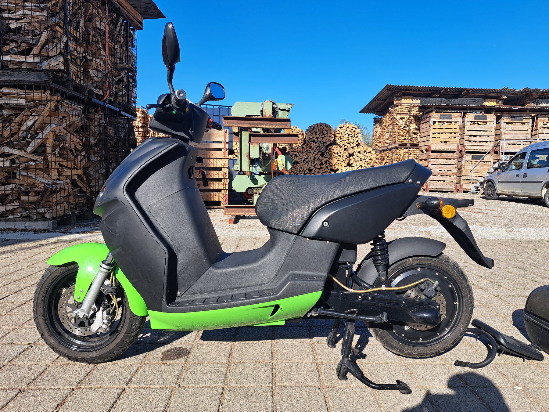 Scooter: Vengo V100 Elektro Roller E-Scooter Lieferung möglich – Usato da Hallau venduto da ZIEGLER-Motorhandel 1