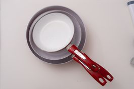 Bratpfannen-Set 3-teilig 20/24/28 cm + 1 Deckel