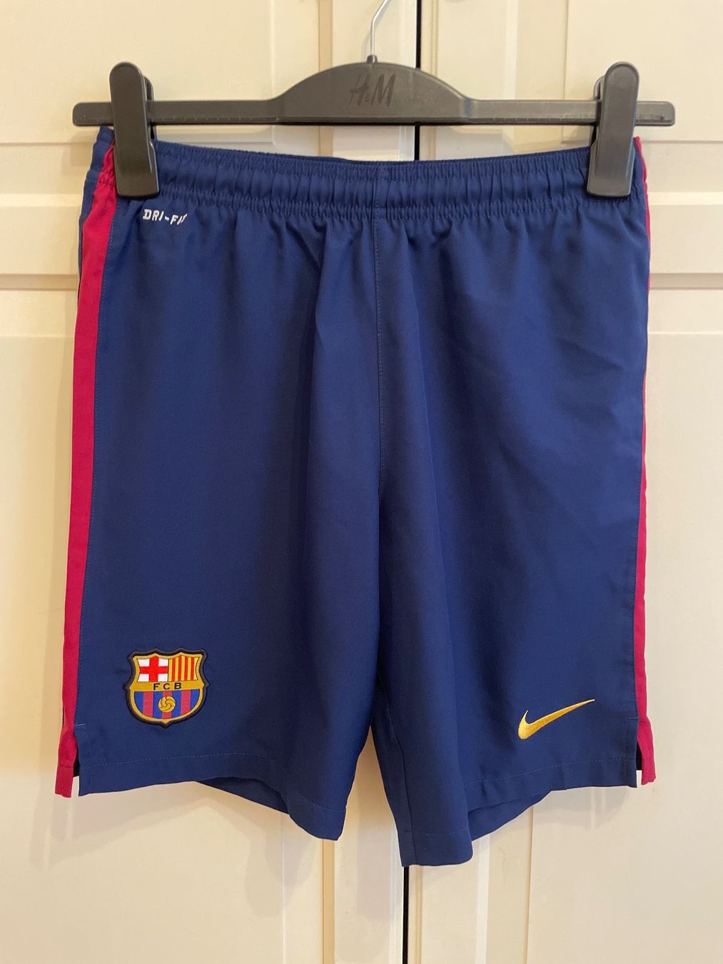 Nike Scarpe, pantaloni & magliette da ginnastica: FC Barcelona Nike  Short – Nuovo (secondo la descrizione) da Zürich venduto da wijon07